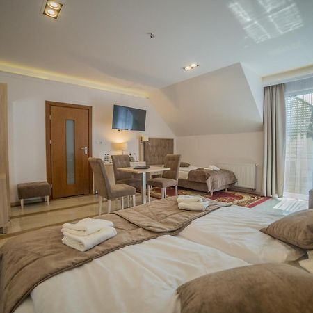 Wichrowe Wzgorze Chmielno Hotel Luaran gambar