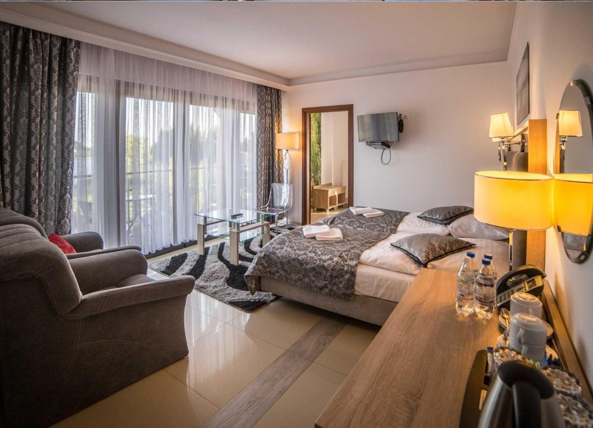 Wichrowe Wzgorze Chmielno Hotel Luaran gambar