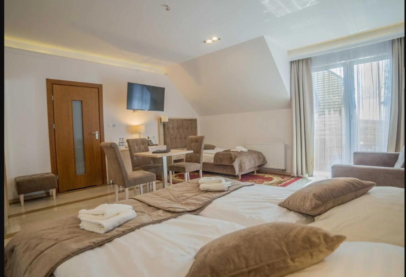 Wichrowe Wzgorze Chmielno Hotel Luaran gambar